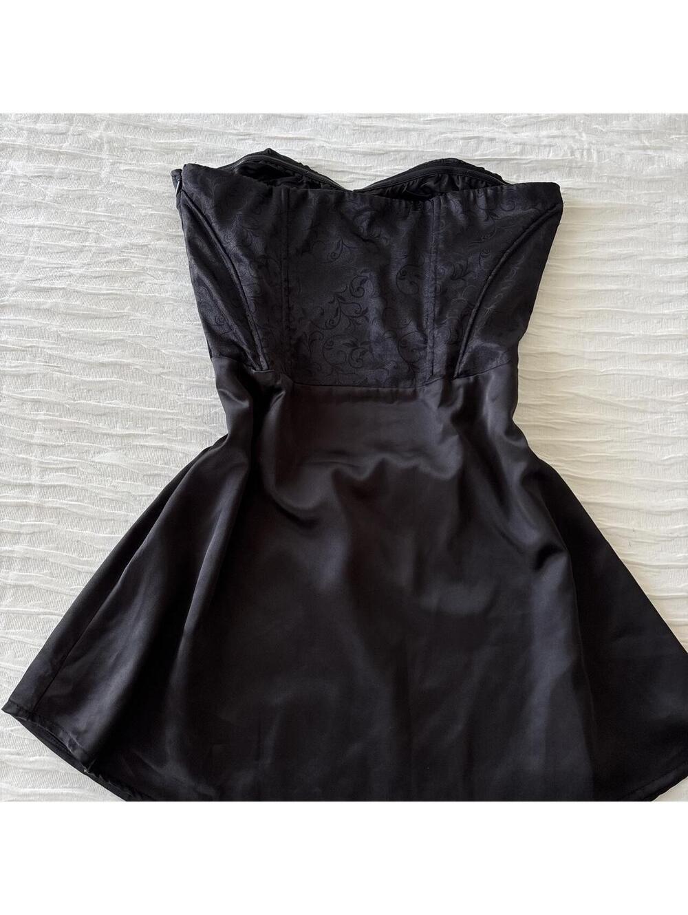 Princess Polly Women's Black Dress - Picture 4 of 5